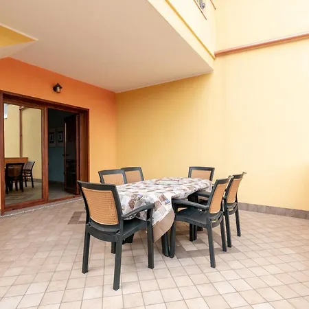 Apartment Casa Antares, Villasimius Centre
