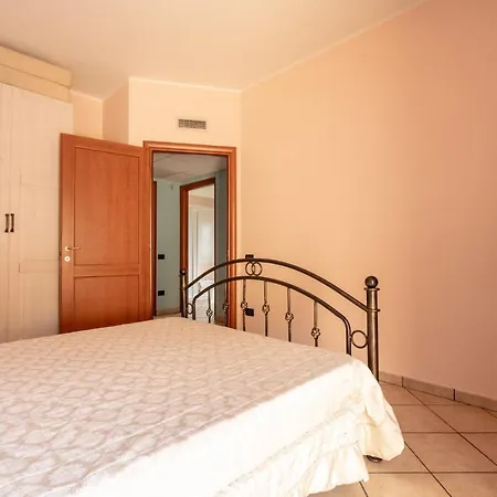 Casa Antares, Villasimius Centre Apartment